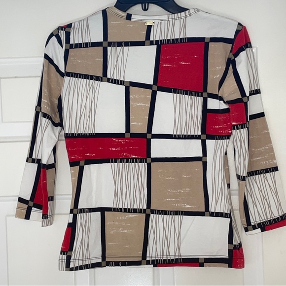 St. John Sport 3/4 Sleeve Abstract Shirt - Picture 2 of 4